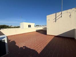 Duplex en alquiler en Tomares, Pueblo - Peralta photo 0