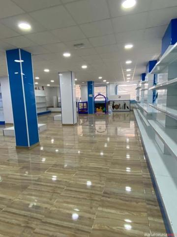 Local comercial en alquiler en Elda, Elda photo 0