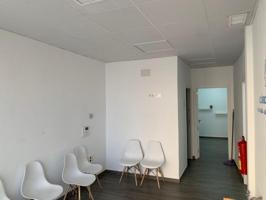 Local comercial en alquiler en Melilla, Calvo Sotelo photo 0