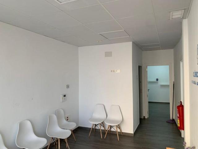 Local comercial en alquiler en Melilla, Calvo Sotelo photo 0