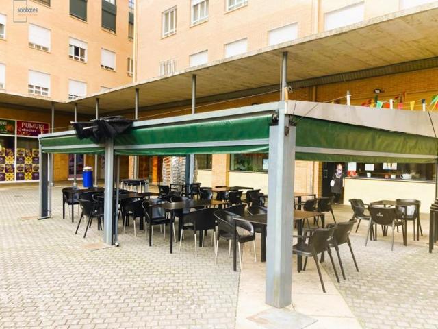 Local comercial en alquiler en Ansoáin - Antsoain, Ansoáin - Navarra photo 0