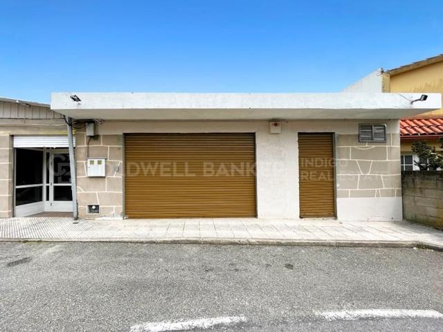 Local comercial en alquiler en Moaña photo 0