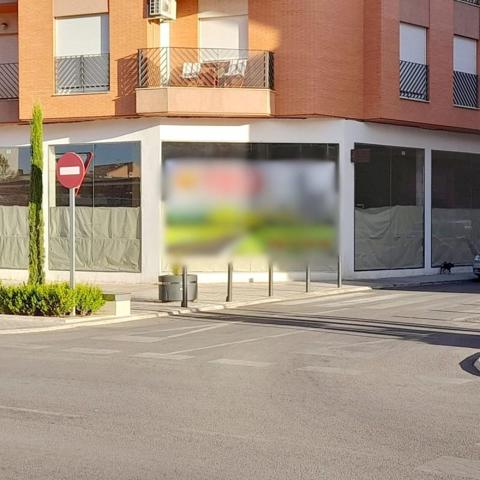 Local comercial en alquiler en Valdepeñas, Canal photo 0