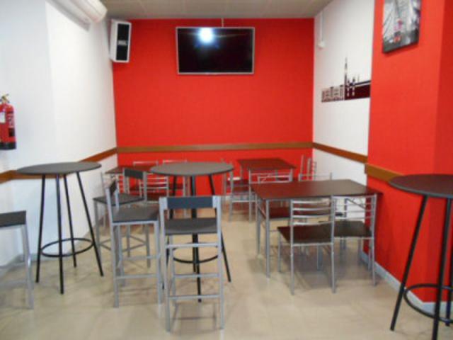 Local comercial en alquiler en Valdepeñas, Canal photo 0