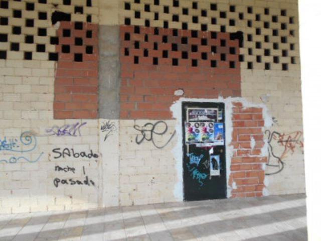 Local comercial en alquiler en Valdepeñas, Canal photo 0