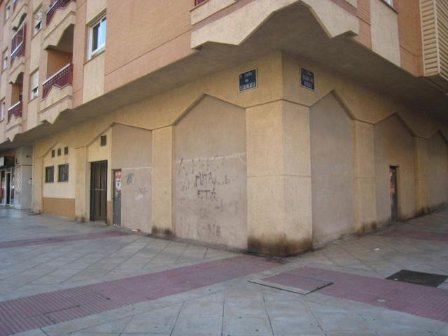 Local comercial en alquiler en Jaén, Boulevard photo 0