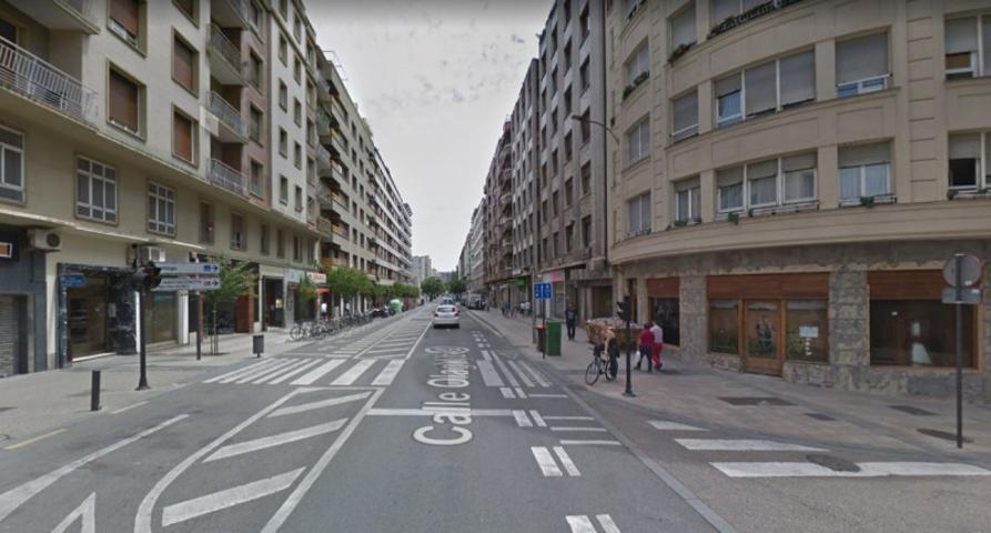 Local comercial en alquiler en Vitoria-Gasteiz, Centro photo 0