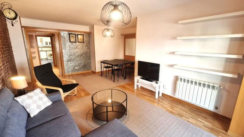 Piso en alquiler en Oviedo, Centro - Auditorio photo 0