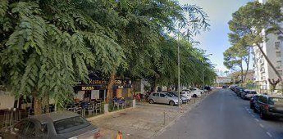 Local comercial en alquiler en Sevilla, La Palmera - Los Bermejales photo 0