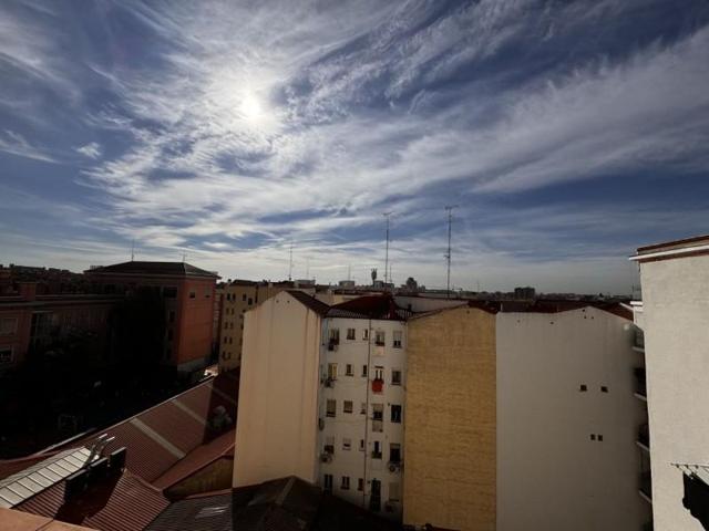 Aticos en alquiler en Madrid, Arganzuela - Delicias photo 0