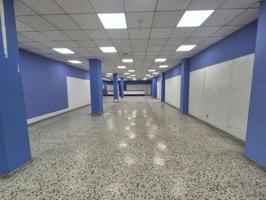 Local comercial en alquiler en Siero, Lugones photo 0