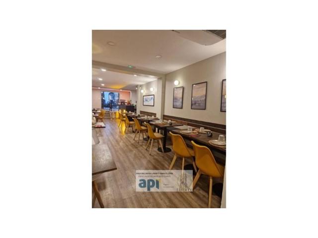 Local comercial en alquiler en Barcelona photo 0