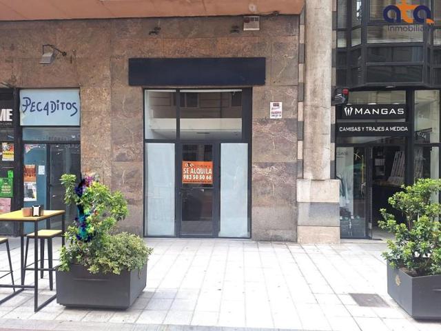 Local comercial en alquiler en Valladolid, Centro photo 0