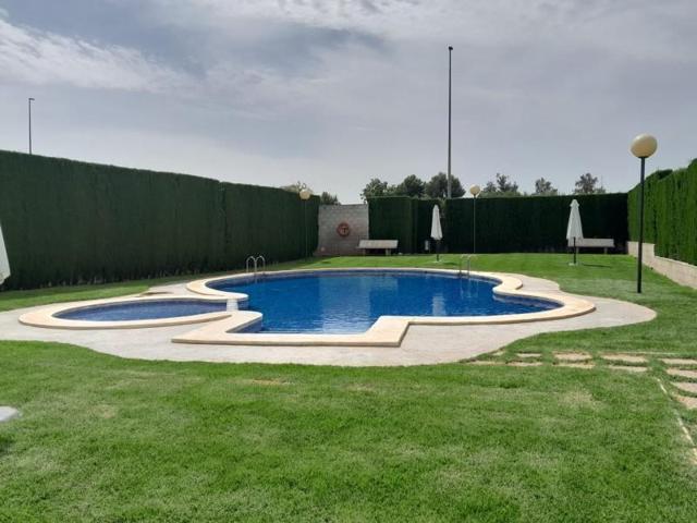 Adosada en alquiler en San Antonio de Benagéber photo 0