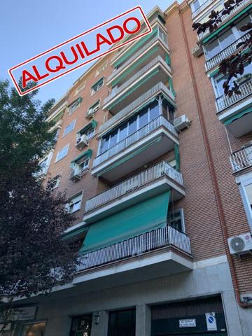 Piso en alquiler en Madrid, Centro photo 0