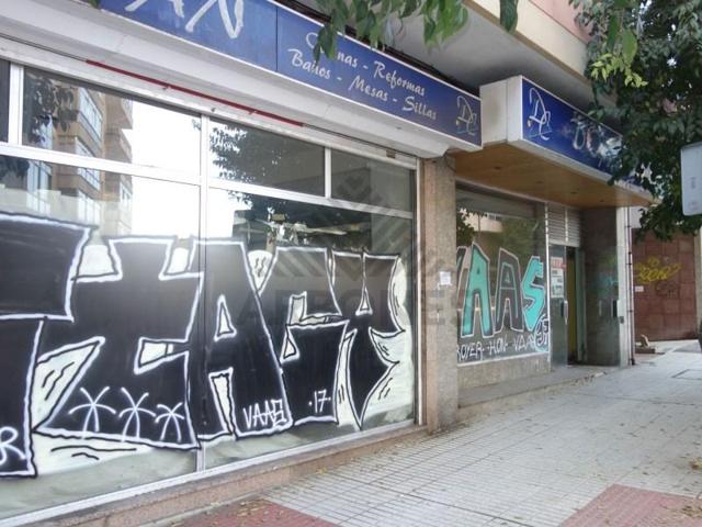 Local comercial en alquiler en Vigo photo 0