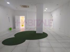 Local comercial en alquiler en Valencia, La Roqueta photo 0
