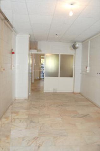Local comercial en alquiler en Sevilla, Macarena - Leon XIII photo 0
