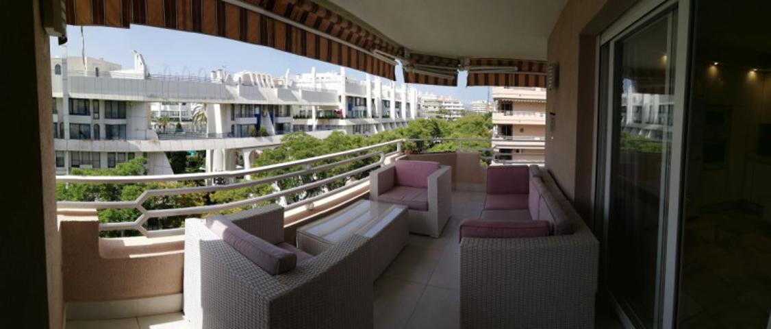 Apartamento en alquiler en Marbella, Centro photo 0