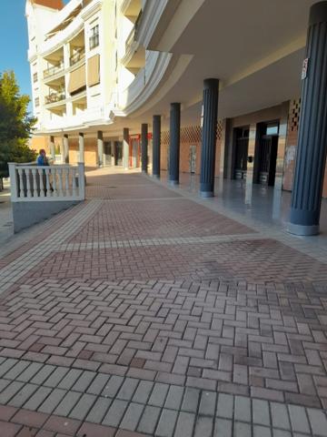 Local comercial en alquiler en Arganda del Rey photo 0