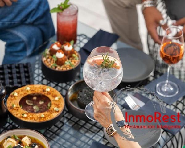 Local comercial en alquiler en Madrid, Centro photo 0