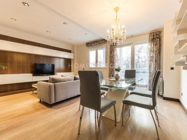 Piso en alquiler en Madrid, Almagro photo 0