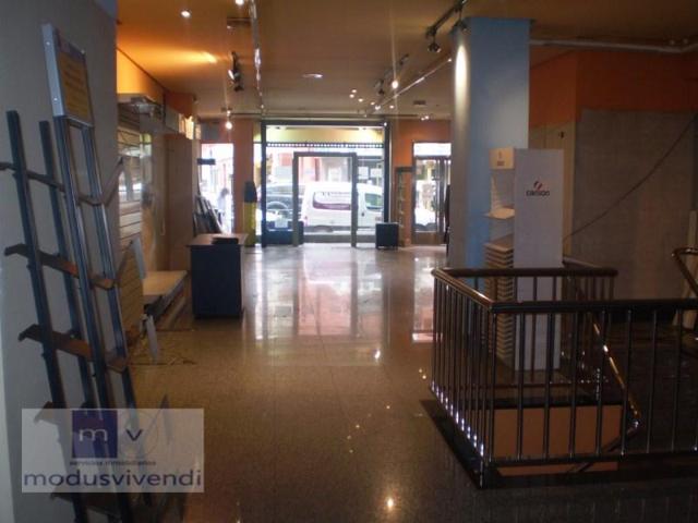 Local comercial en alquiler en León photo 0