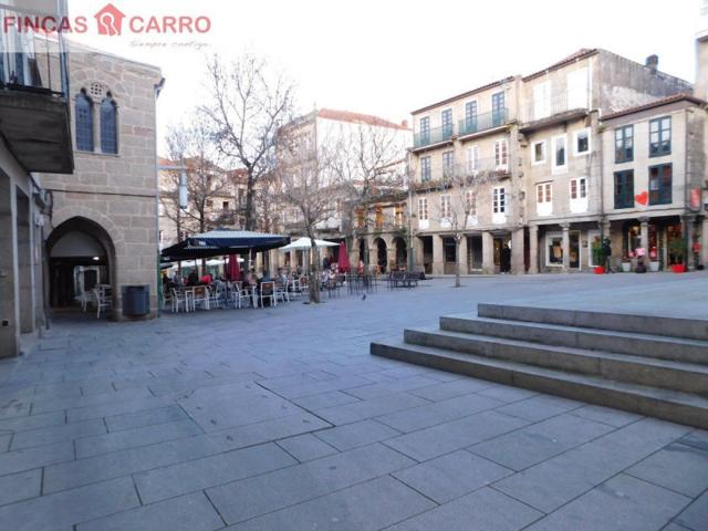 Local comercial en alquiler en Pontevedra, Pontevedra photo 0