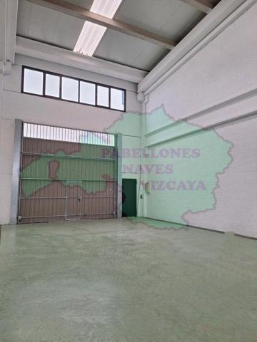 Edificio en alquiler en Derio, Derio photo 0