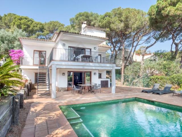 Casa en alquiler en Castell-Platja d'Aro photo 0