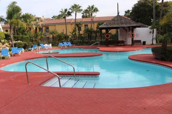 Piso en alquiler en Marbella, Puerto Banus photo 0