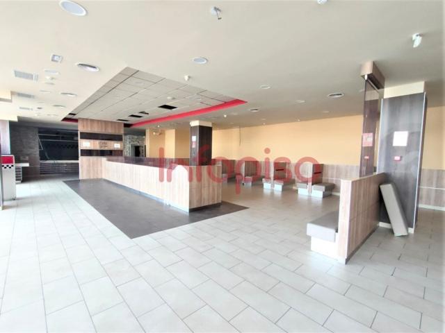 Local comercial en alquiler en Valdepeñas, Multicines photo 0