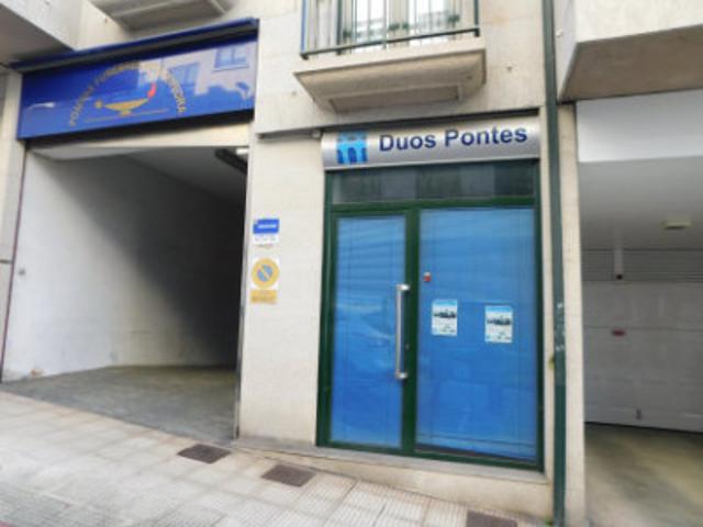 Local comercial en alquiler en Pontevedra, Pontevedra photo 0