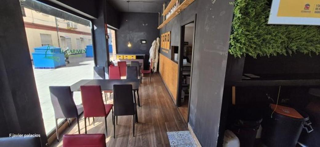 Local comercial en alquiler en Sevilla, Triana - Evangelista - Rep. Argentina photo 0