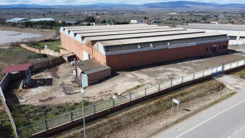 Nave industrial en alquiler en Alfaro, Alfaro photo 0