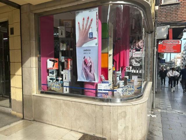 Oficina en alquiler en Jaén photo 0