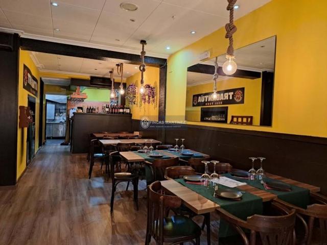 Local comercial en alquiler en Cambrils, Cambrils photo 0