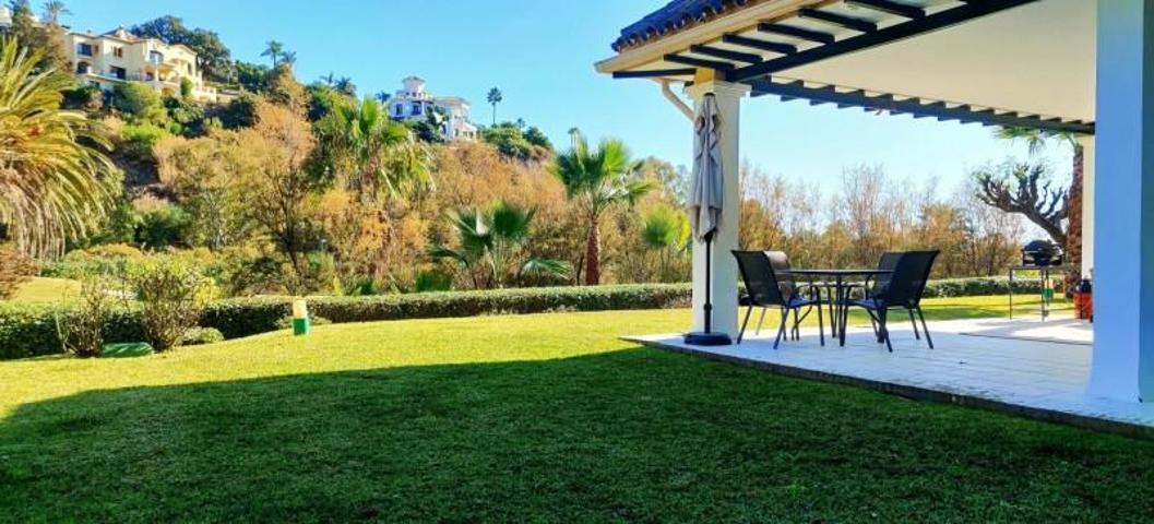 Piso en alquiler en Benahavís, Benahavis photo 0