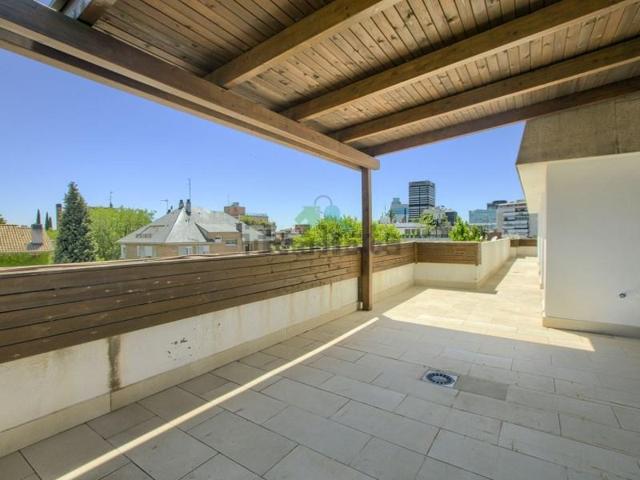 Piso en alquiler en Madrid, El Viso photo 0