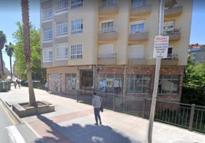 Local comercial en alquiler en Pontevedra, Pontevedra photo 0