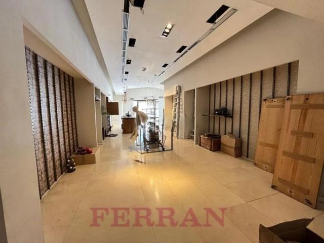 Local comercial en alquiler en Barcelona, L'Antiga Esquerra de l'Eixample photo 0