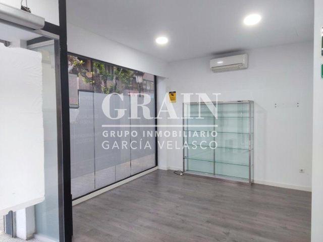 Local comercial en alquiler en Albacete, Centro photo 0