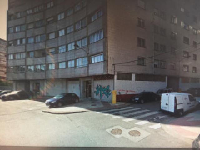 Local comercial en alquiler en Pontevedra, Pontevedra photo 0