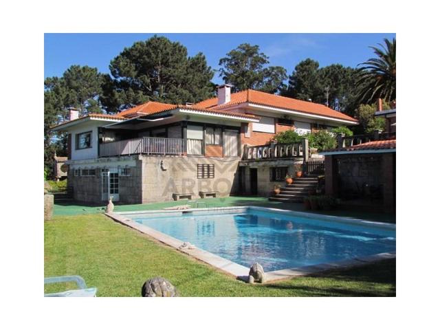 Chalet en alquiler en Nigrán photo 0