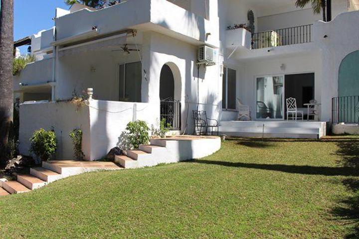 Apartamento en alquiler en Marbella, Puerto Banus photo 0