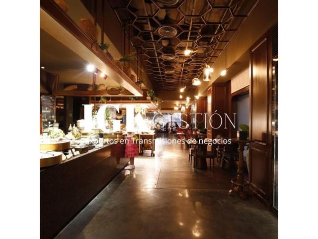 Local comercial en alquiler en Badalona photo 0