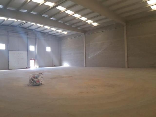 Local comercial en alquiler en Riudellots de la Selva, Riudellots De La Selva photo 0