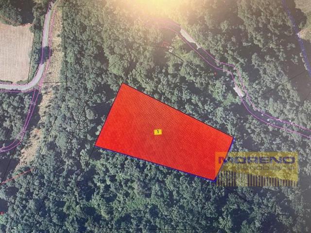 Chalet en venta en Samos photo 0