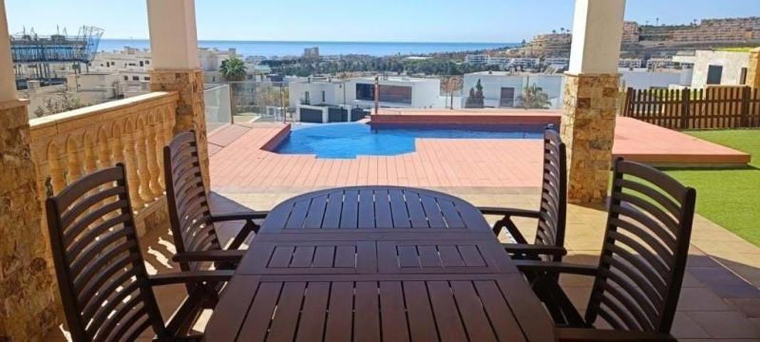 Chalet en alquiler en Mijas, Mijas photo 0