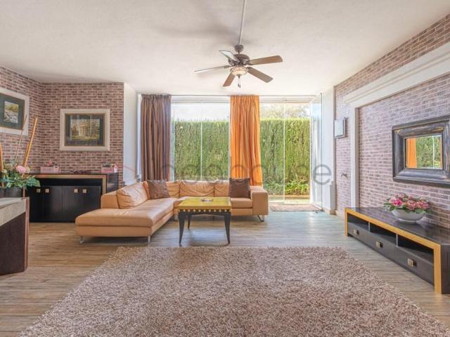 Planta baja en alquiler en Marbella photo 0